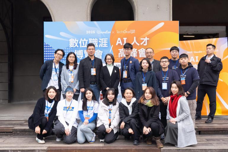 友睿資訊股份有限公司_形象照